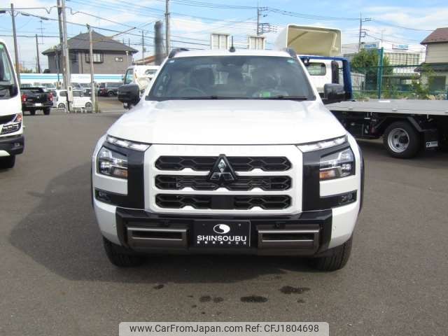 mitsubishi triton 2025 CFJ1804698 image 2