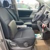 toyota voxy 2006 CFJ1818200 image 5