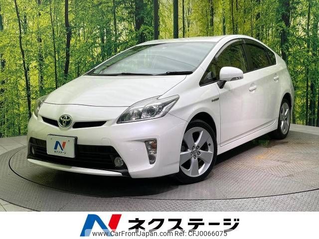 toyota prius 2013 -TOYOTA--Prius DAA-ZVW30--ZVW30-1698735---TOYOTA--Prius DAA-ZVW30--ZVW30-1698735- image 1