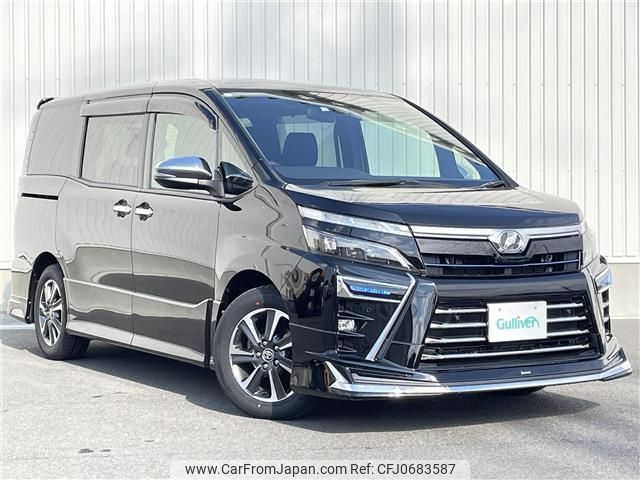 toyota voxy 2019 -TOYOTA--Voxy DBA-ZRR80W--ZRR80-0525927---TOYOTA--Voxy DBA-ZRR80W--ZRR80-0525927- image 1