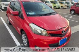 toyota vitz 2012 CFJ1843953