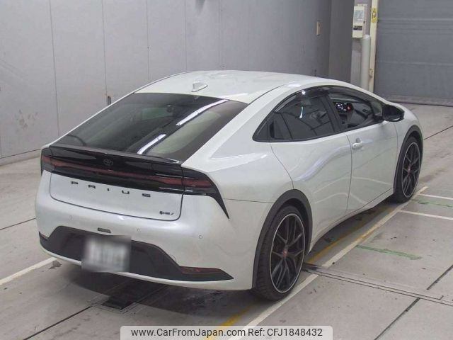 toyota prius 2023 CFJ1848432 image 2