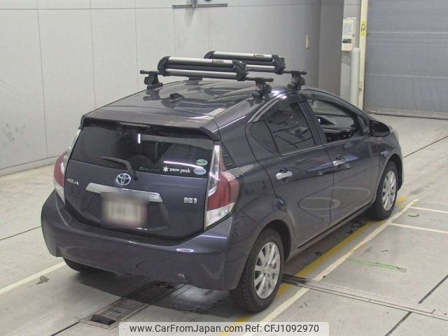 toyota aqua 2015 -TOYOTA--AQUA NHP10-2441365---TOYOTA--AQUA NHP10-2441365- image 2