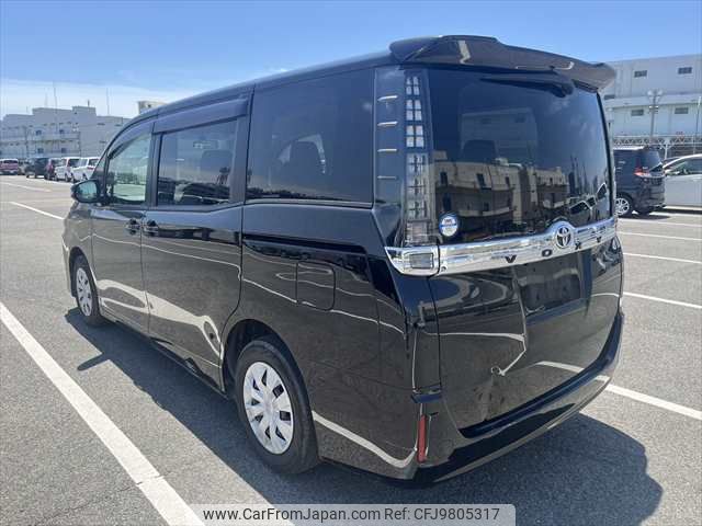 toyota voxy 2014 NIKYO_TT72299 image 2