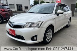 toyota corolla-fielder 2014 quick_quick_DAA-NKE165G_NKE165-7068486