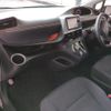toyota sienta 2015 CFJ1850967 image 2