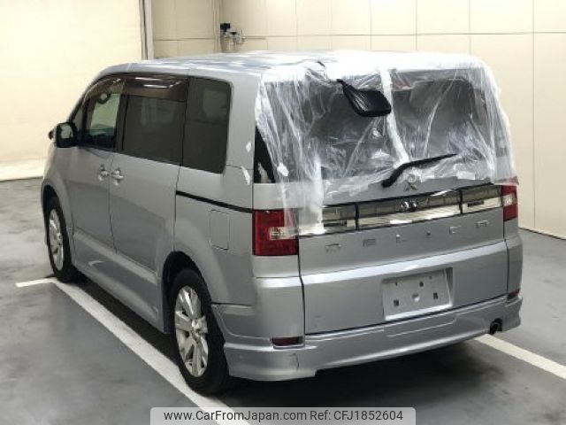mitsubishi delica-d5 2011 CFJ1852604 image 2