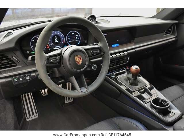porsche 911 2025 CFJ1764545 image 2