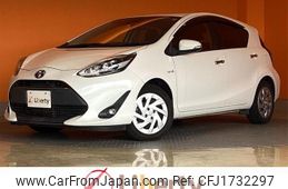 toyota aqua 2018 CFJ1732297