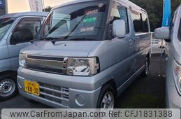 mitsubishi town-box 2010 CFJ1831388
