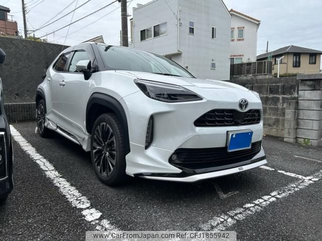 toyota yaris-cross 2024 CFJ1855942 image 2