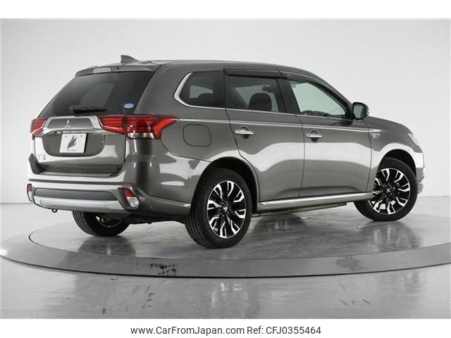 mitsubishi outlander-phev 2015 quick_quick_DLA-GG2W_GG2W-0303089 image 2