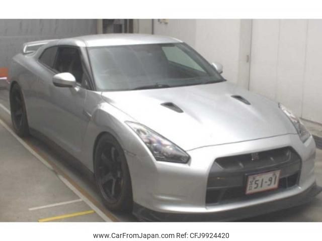 nissan gt-r 2010 quick_quick_CBA-R35_R35-005515 image 1