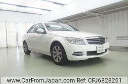 Mercedes-Benz C-Class 2011