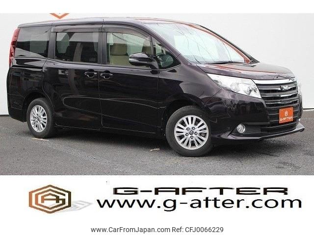 toyota noah 2017 -TOYOTA--Noah DBA-ZRR80G--ZRR80-0331733---TOYOTA--Noah DBA-ZRR80G--ZRR80-0331733- image 1