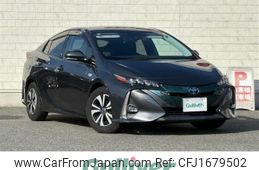 toyota prius-phv 2018 CFJ1679502