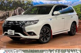 mitsubishi outlander-phev 2016 CFJ1532693