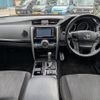toyota mark-x 2017 CFJ1852730 image 11