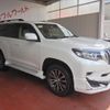 toyota land-cruiser-prado 2019 24430802 image 3