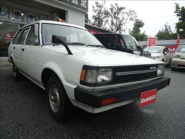 toyota corolla-van 1985 -TOYOTA 【沖縄 400て6877】--Corolla Van KE74V--KE74-6013290---TOYOTA 【沖縄 400て6877】--Corolla Van KE74V--KE74-6013290- image 1