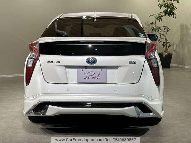 toyota prius 2017 quick_quick_DAA-ZVW50_ZVW50-6103553 image 2