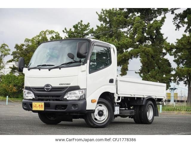 hino dutro 2017 CFJ1778386 image 1