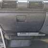 isuzu elf-truck 2006 CFJ1858454 image 28