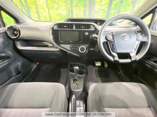 toyota aqua 2021 CFJ1582501 image 2