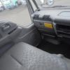 isuzu elf-truck 2005 CFJ1863978 image 27