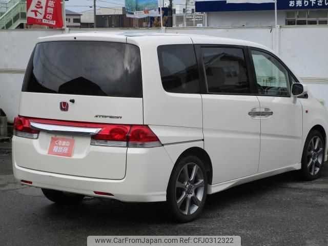 honda step-wagon 2005 TE2099 image 1