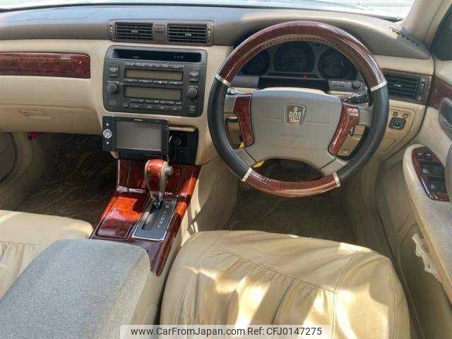 toyota crown 2002 504928-923775 image 1