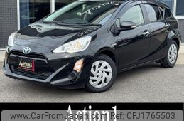 toyota aqua 2017 CFJ1765503