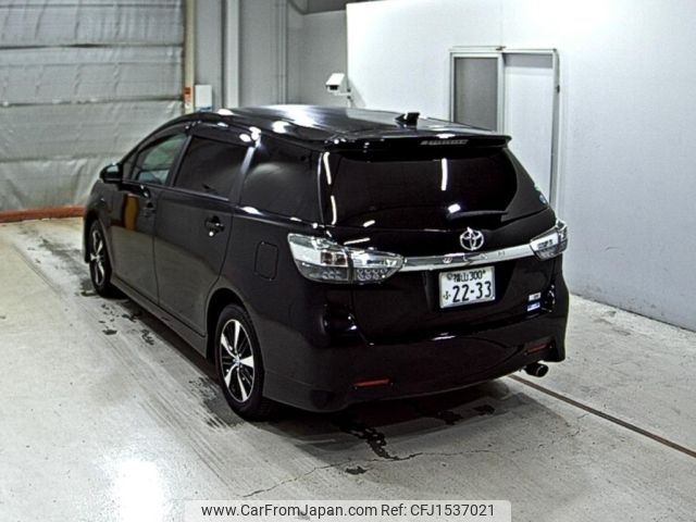 toyota wish 2013 CFJ1537021 image 2