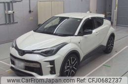 toyota c-hr 2020 -TOYOTA 【豊田 300ﾎ7760】--C-HR 3BA-NGX10--NGX10-2015692---TOYOTA 【豊田 300ﾎ7760】--C-HR 3BA-NGX10--NGX10-2015692-