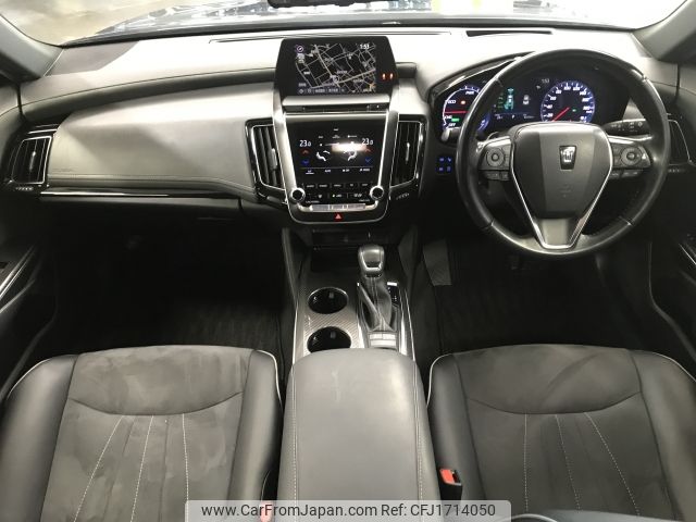 toyota crown 2018 CFJ1714050 image 2
