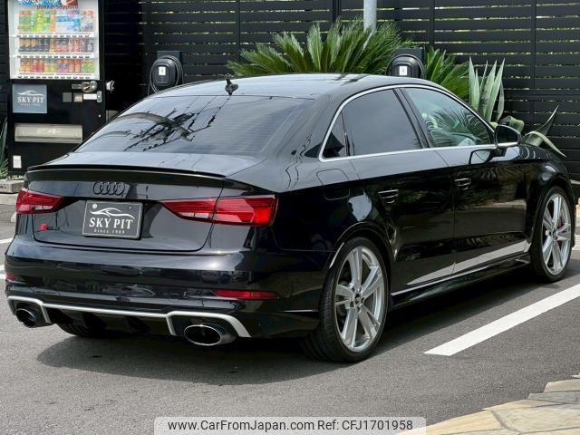 audi rs3 2018 CFJ1701958 image 2