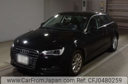 audi a3 2014 -AUDI 【新潟 331や531】--Audi A3 8VCXS-WAUZZZ8V8FA014827---AUDI 【新潟 331や531】--Audi A3 8VCXS-WAUZZZ8V8FA014827-