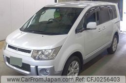 mitsubishi delica-d5 2011 quick_quick_DBA-CV5W_CV5W-0607315