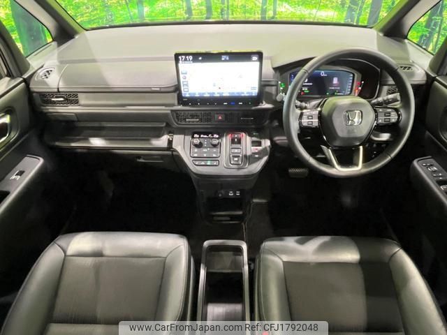 honda stepwagon 2024 CFJ1792048 image 2