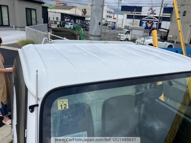 honda acty-truck 2001 CFJ1699637 image 2