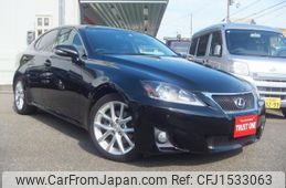 lexus is 2011 CFJ1533063