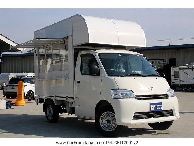 toyota townace-truck 2022 GOO_JP_700070848730250524001 image 2