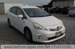 toyota prius-α 2013 -TOYOTA--Prius α DAA-ZVW41W--ZVW41-3286580---TOYOTA--Prius α DAA-ZVW41W--ZVW41-3286580-