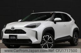 toyota yaris-cross 2025 CFJ1717500