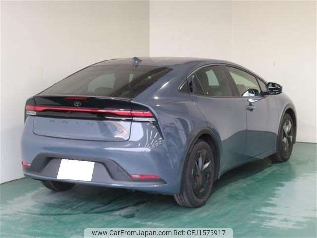 toyota prius 2024 CFJ1575917 image 2