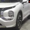 mitsubishi outlander-phev 2024 CFJ1758884 image 8