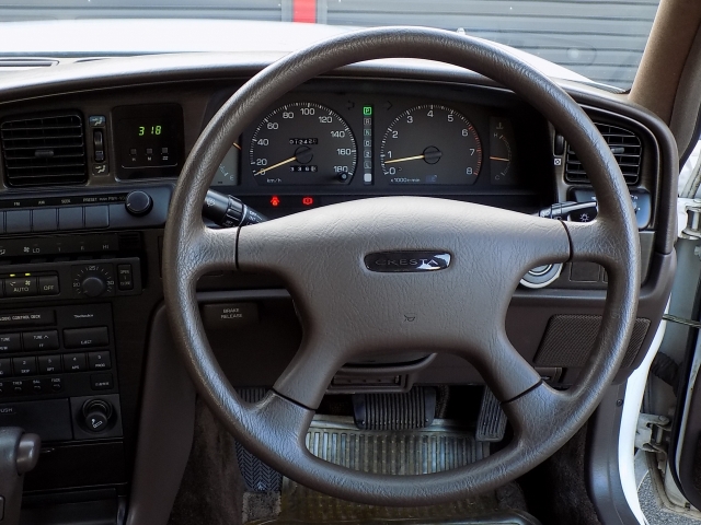 Used TOYOTA CRESTA 1988/Oct CFJ5188668 in good condition for sale