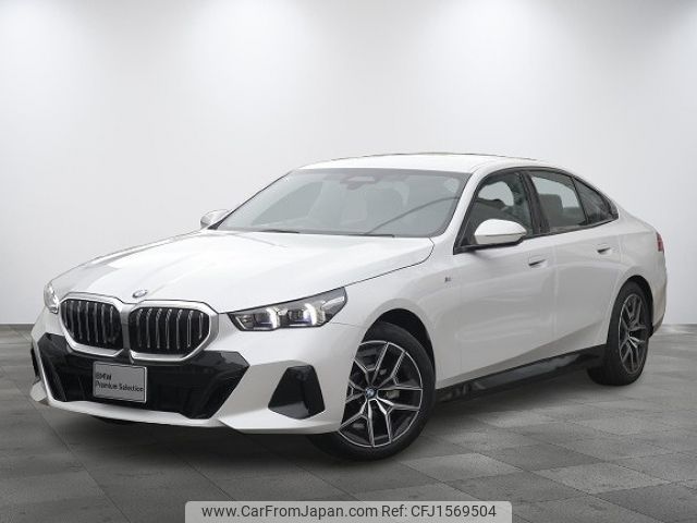bmw 5-series 2025 CFJ1569504 image 1
