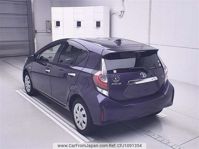toyota aqua 2018 -TOYOTA--AQUA NHP10-6794440---TOYOTA--AQUA NHP10-6794440- image 2