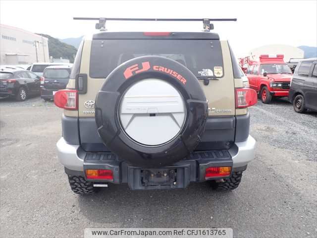 toyota fj-cruiser 2011 CFJ1613765 image 2